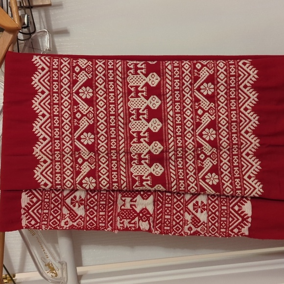 Hand Woven Fabric - Picture 2 of 5